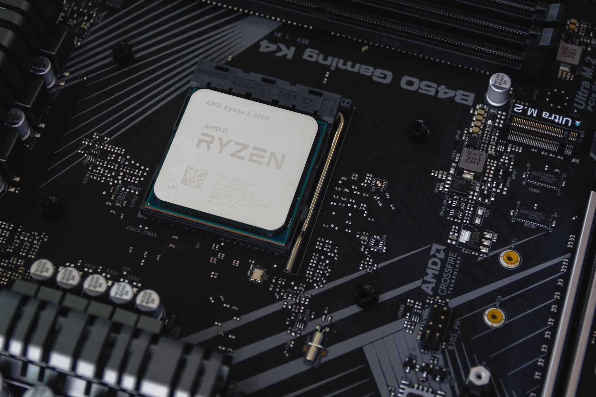 AMD Ryzen em motherboard