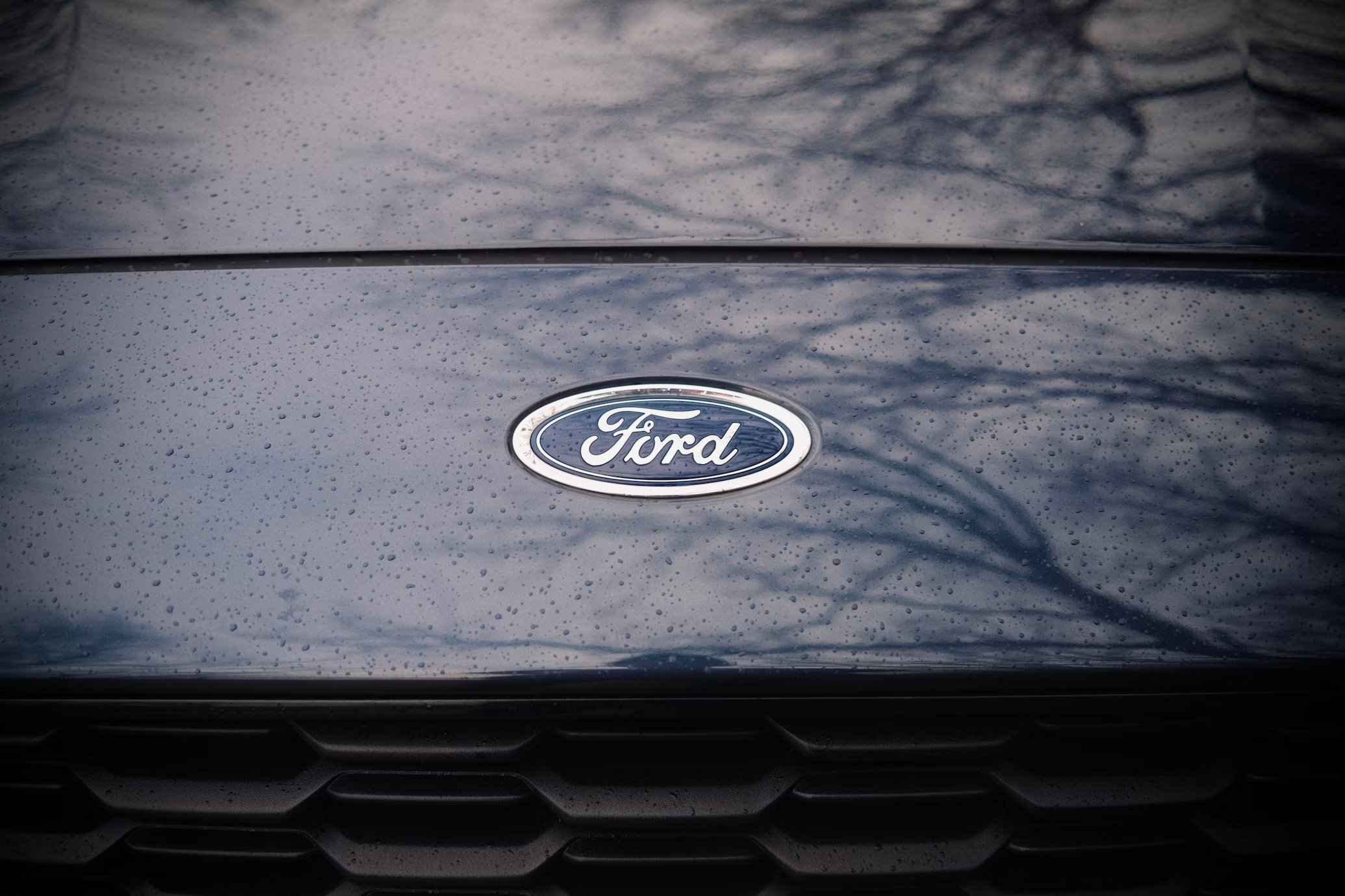 Marca da ford em carro