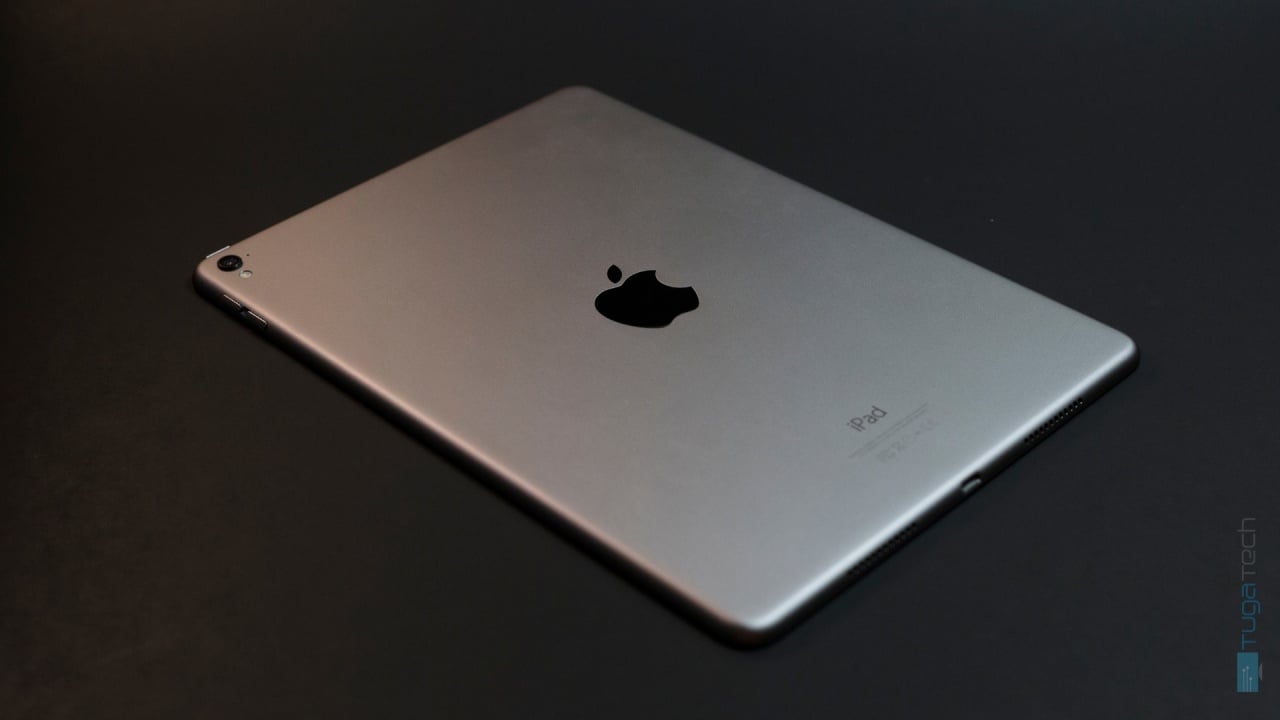 Apple iPad