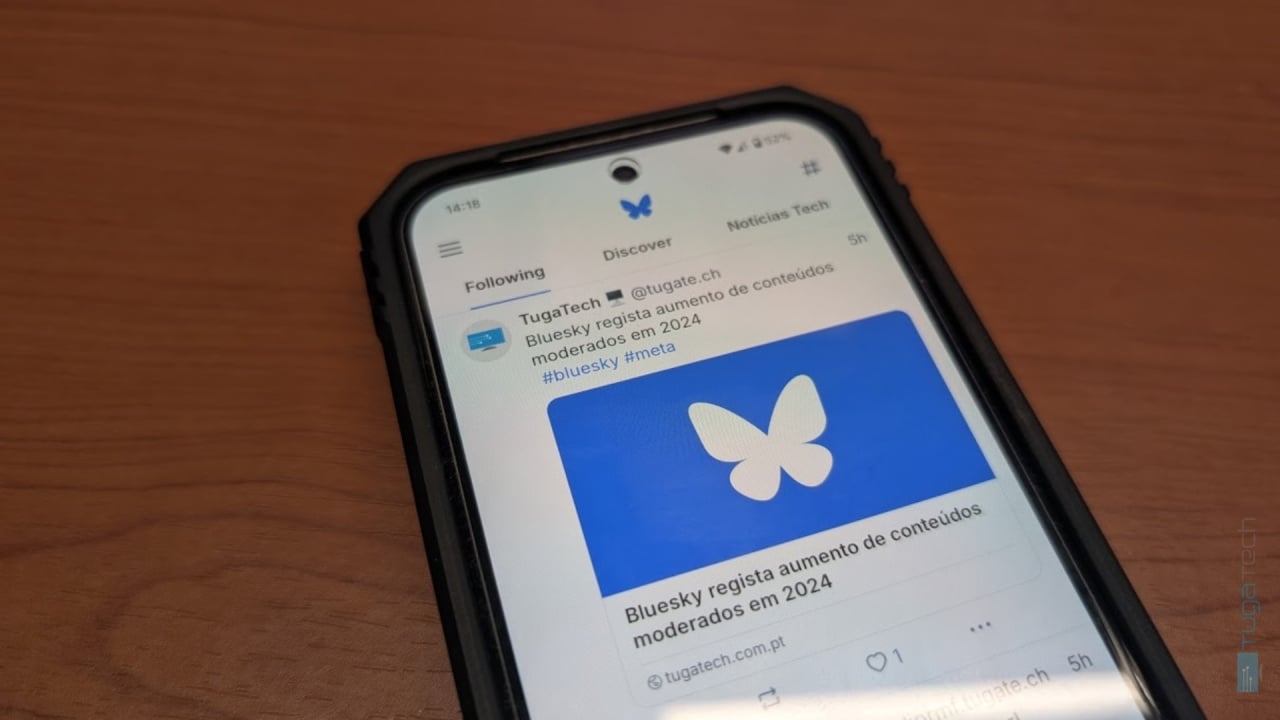Bluesky em smartphone