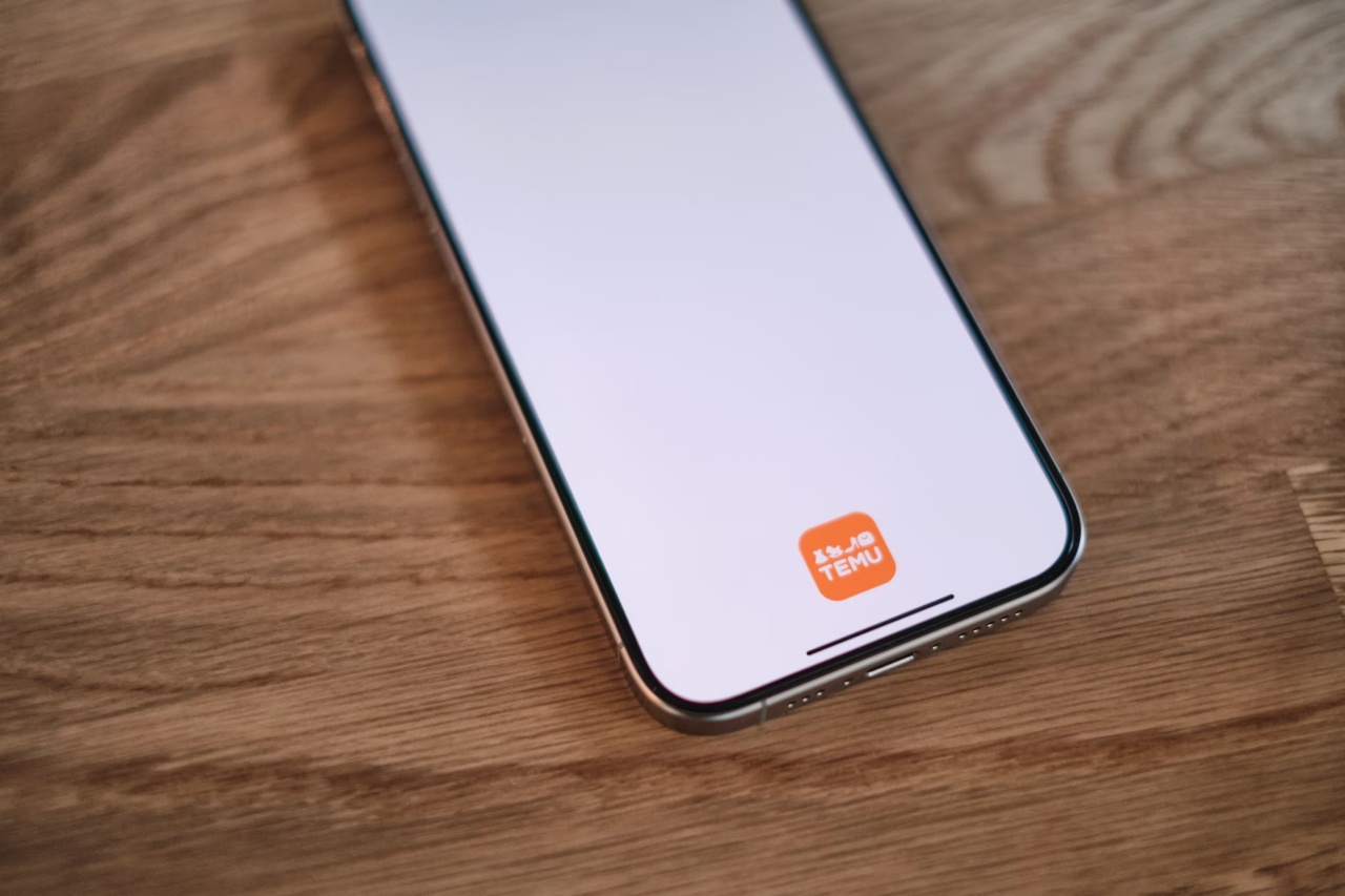 Temu em smartphone