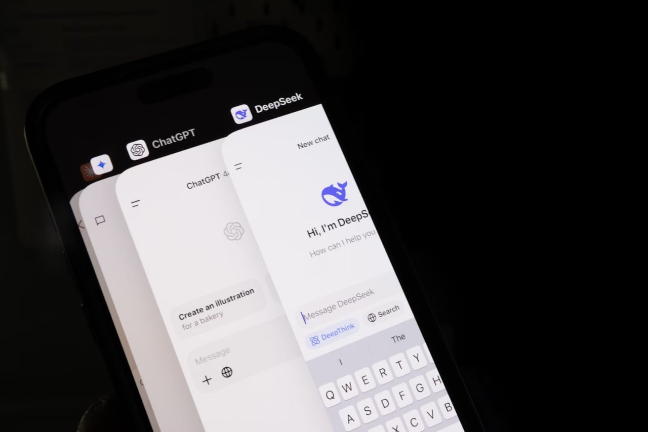 Sistemas de IA como o DeepSeek e ChatGPT