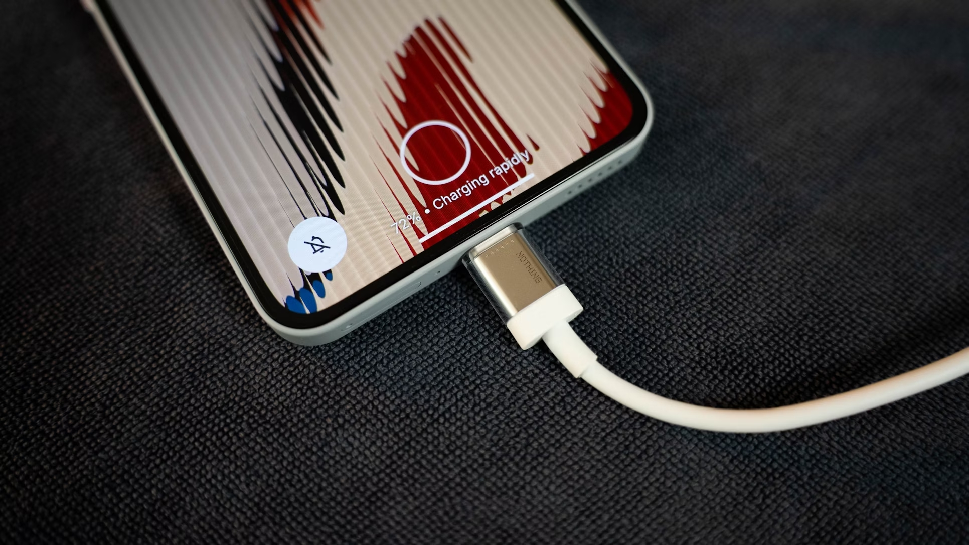 smartphone a carregar
