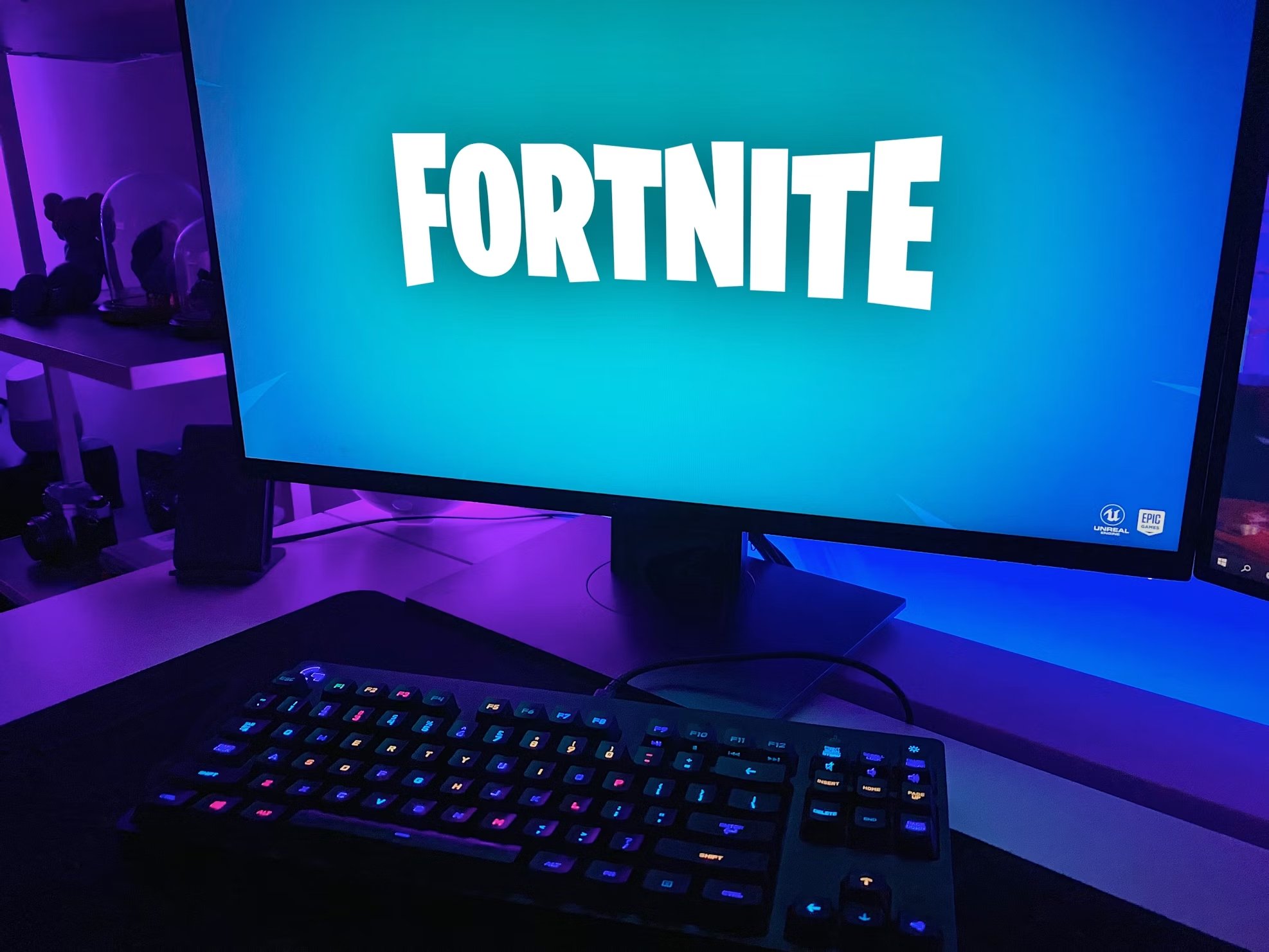 Fortnite em ecrã de computador