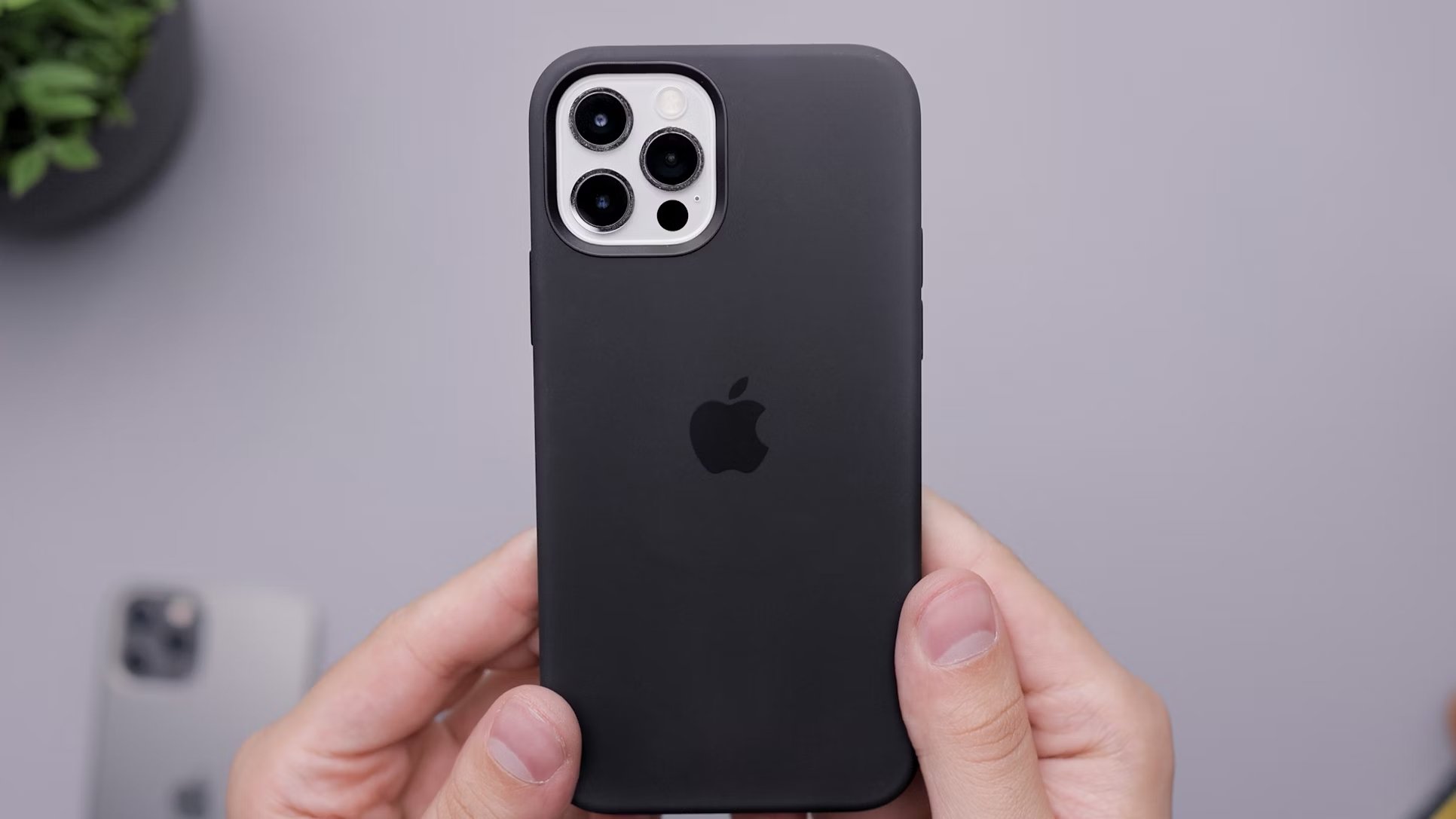 iPhone da Apple com uma capa protetora
