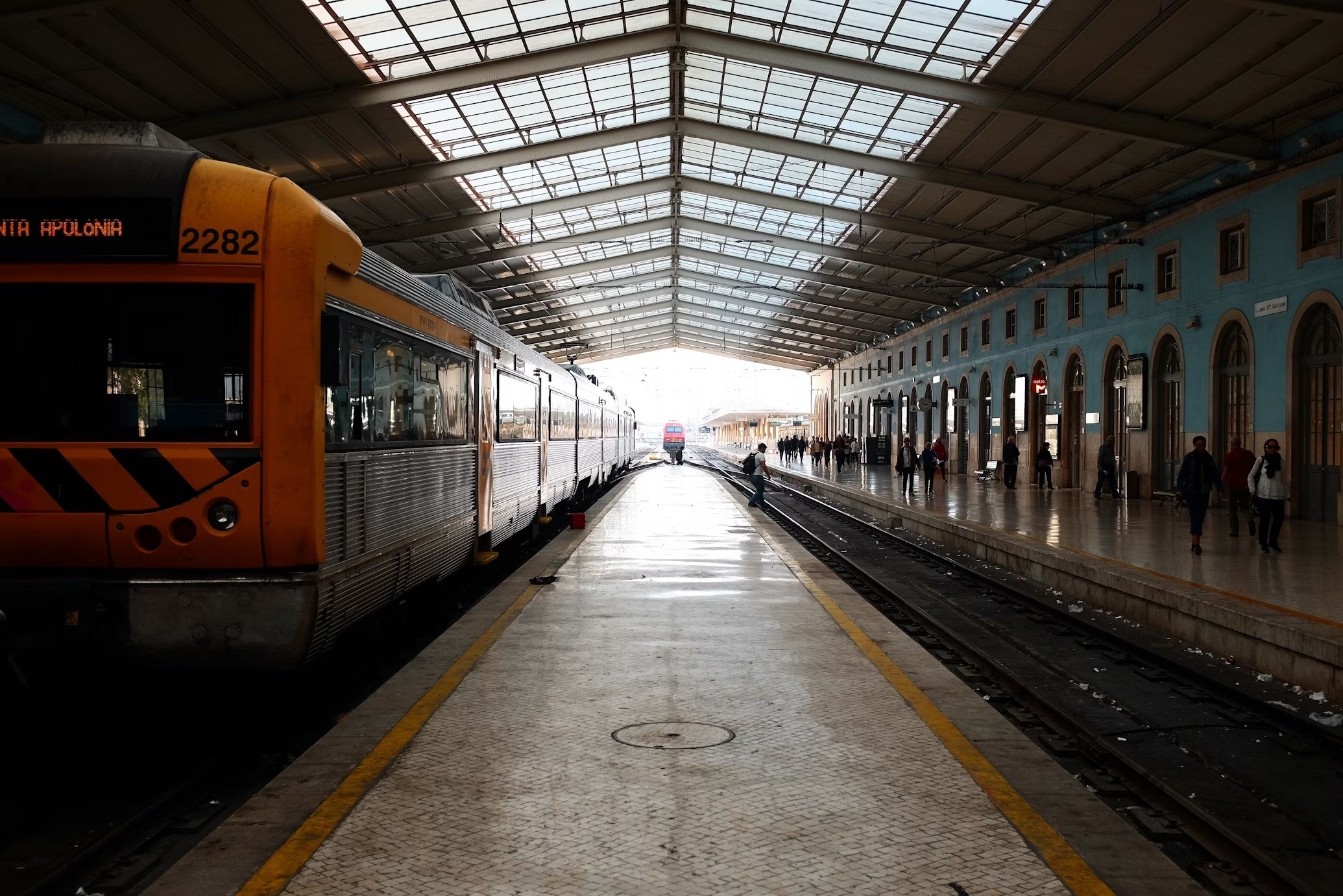 Estação da CP com comboios