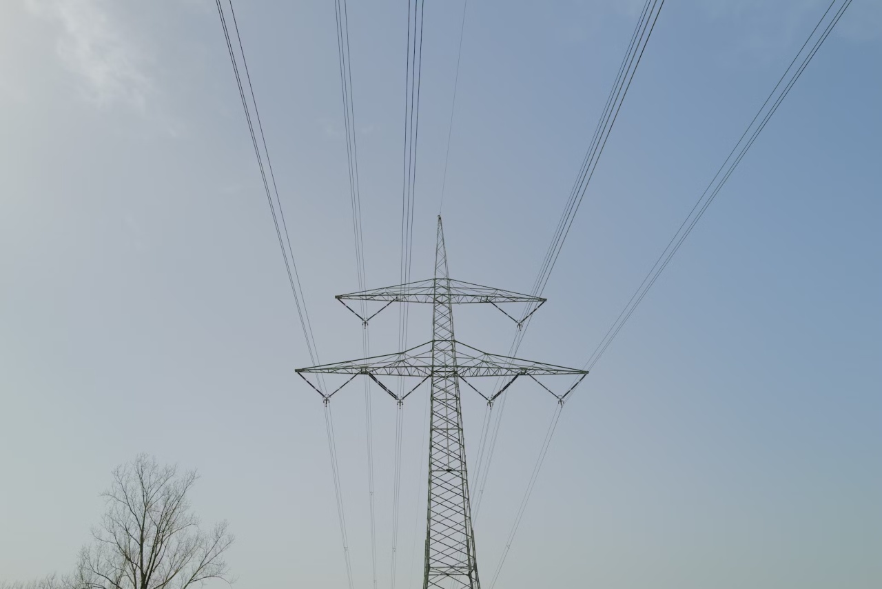 Poste de eletricidade