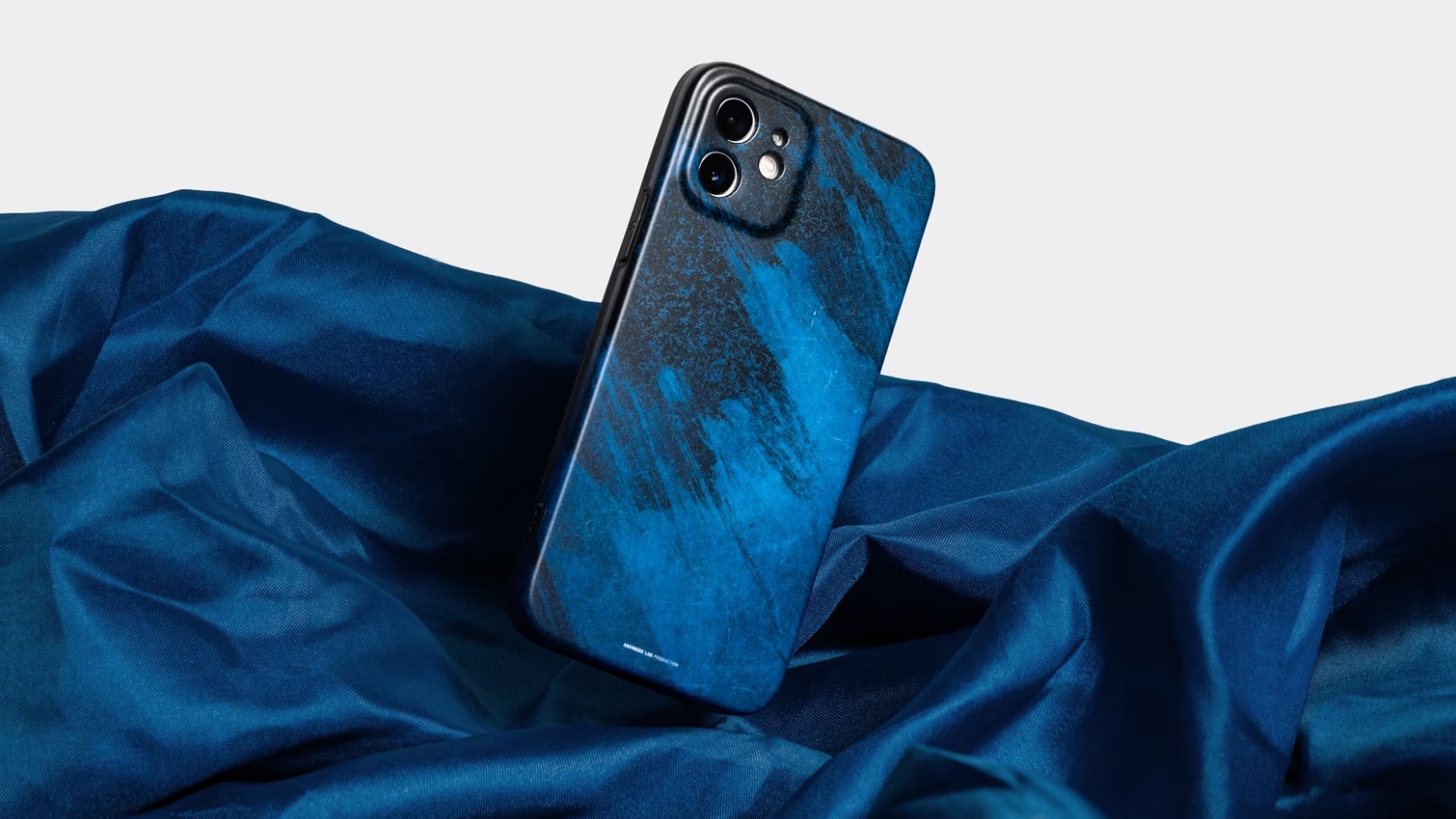 Smartphone com capa