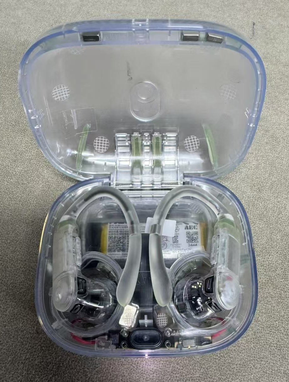 detalhes do Powerbeats Pro 2 em trasparente