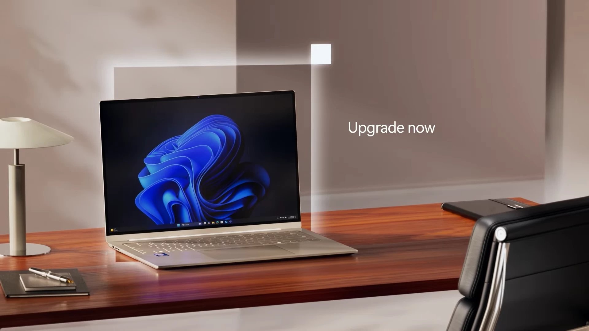 Microsoft com computador Wndows 11 a recomendar o upgrade