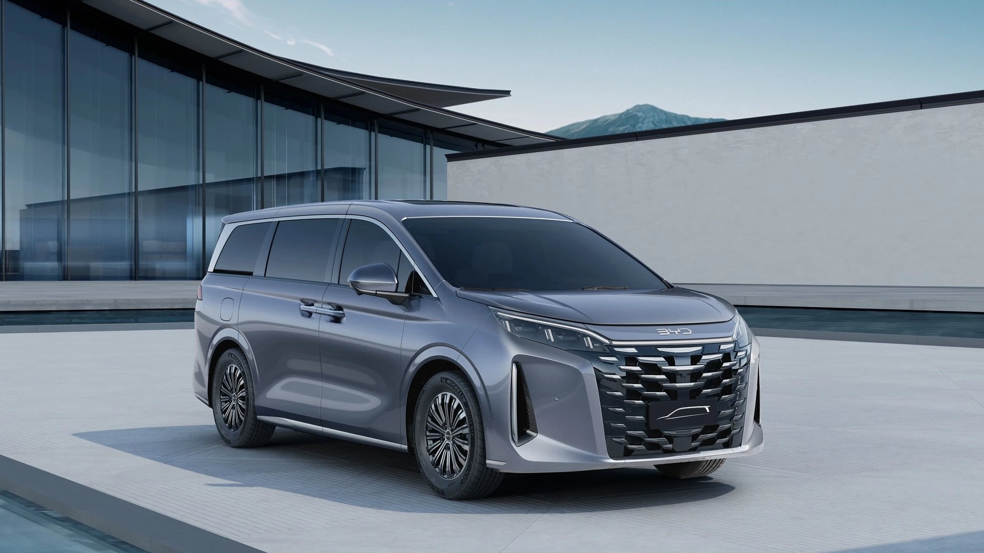 BYD Xia M9