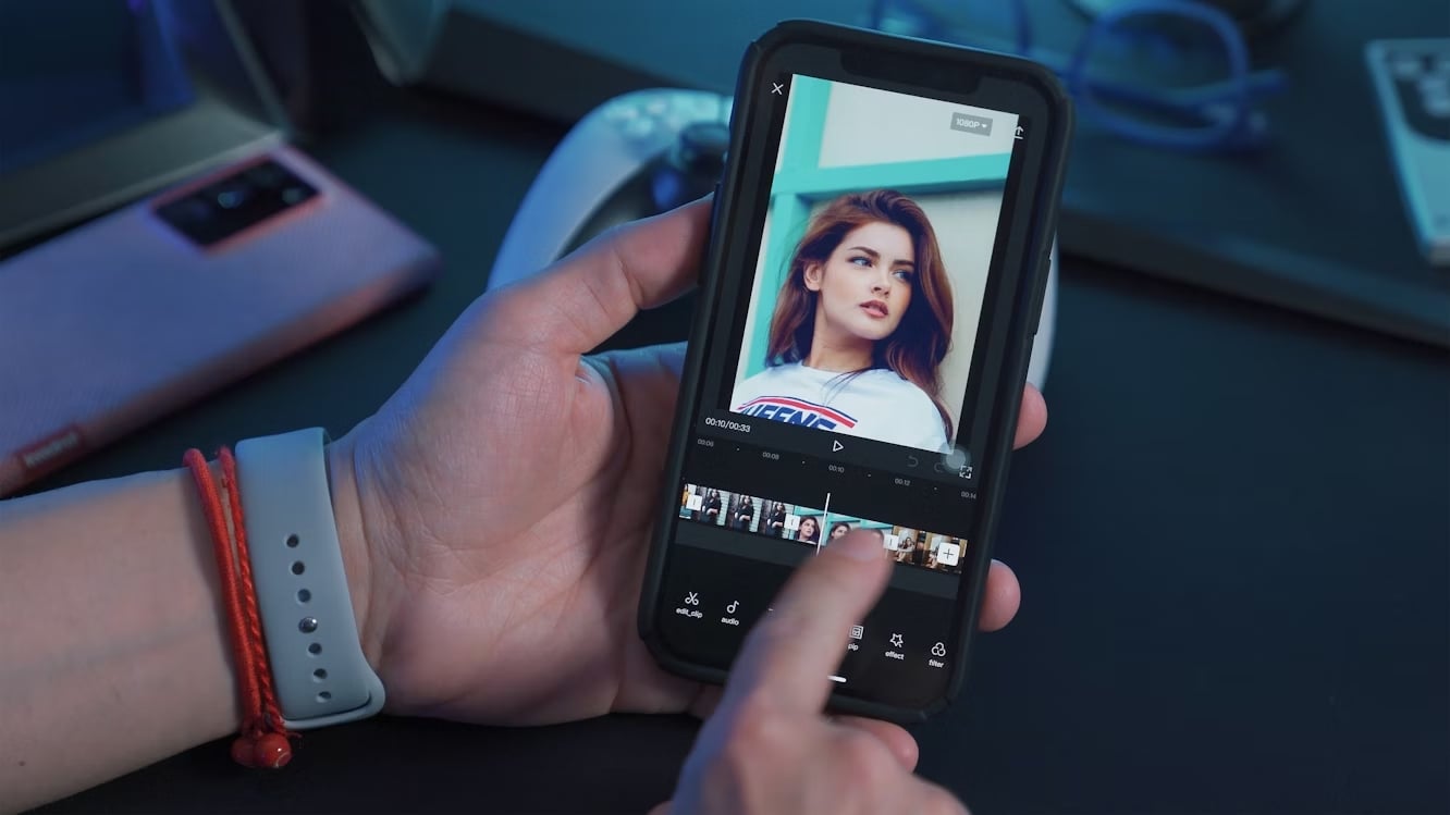 CapCut em smartphone