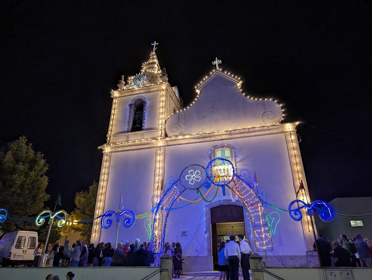 Pixel 9a de noite