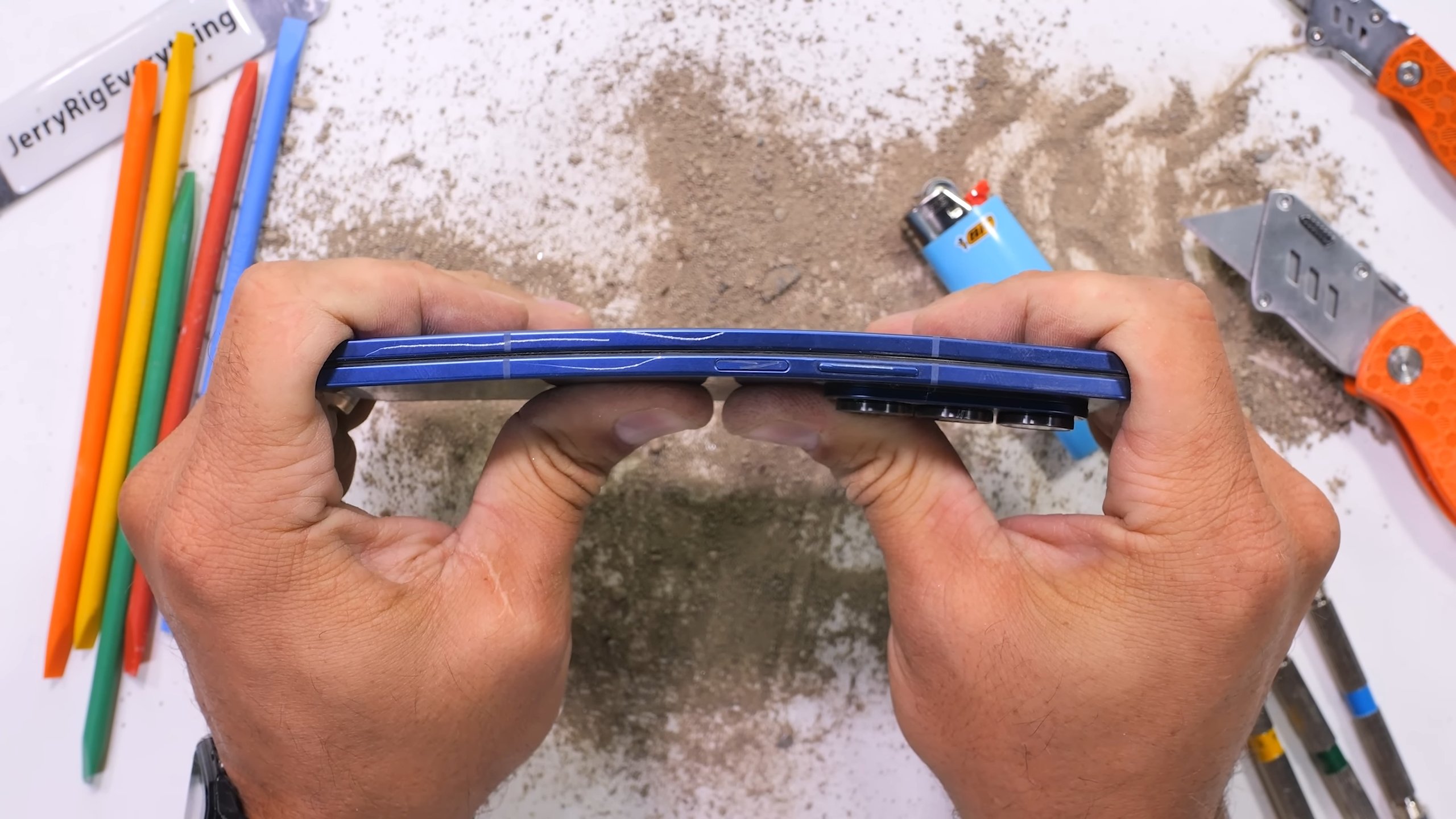Samsung Z Fold 7 Durability Test