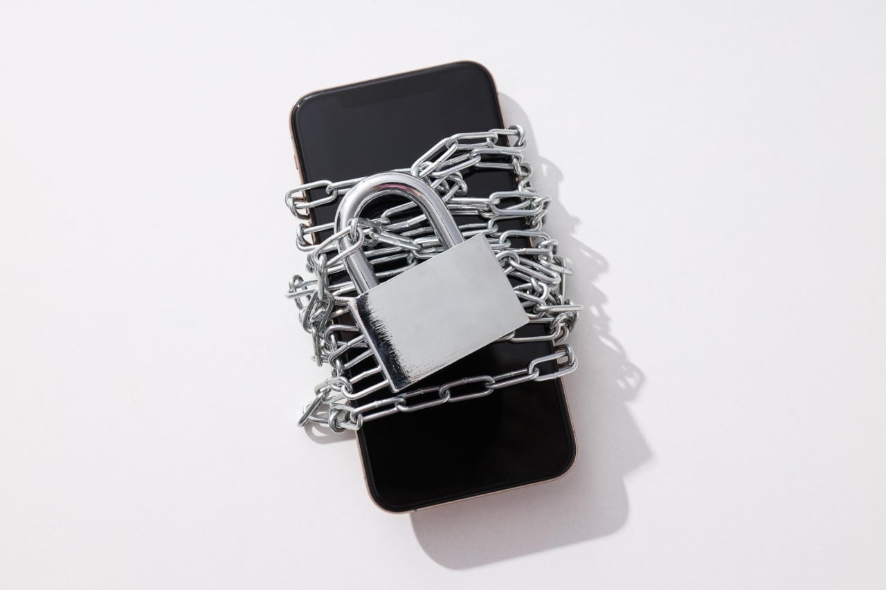 Smartphone com cadeado