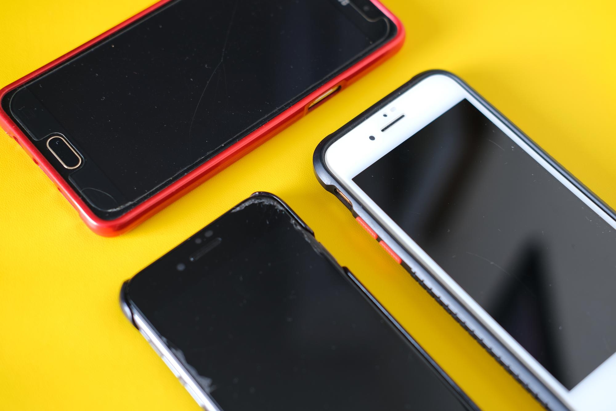 smartphones com capas