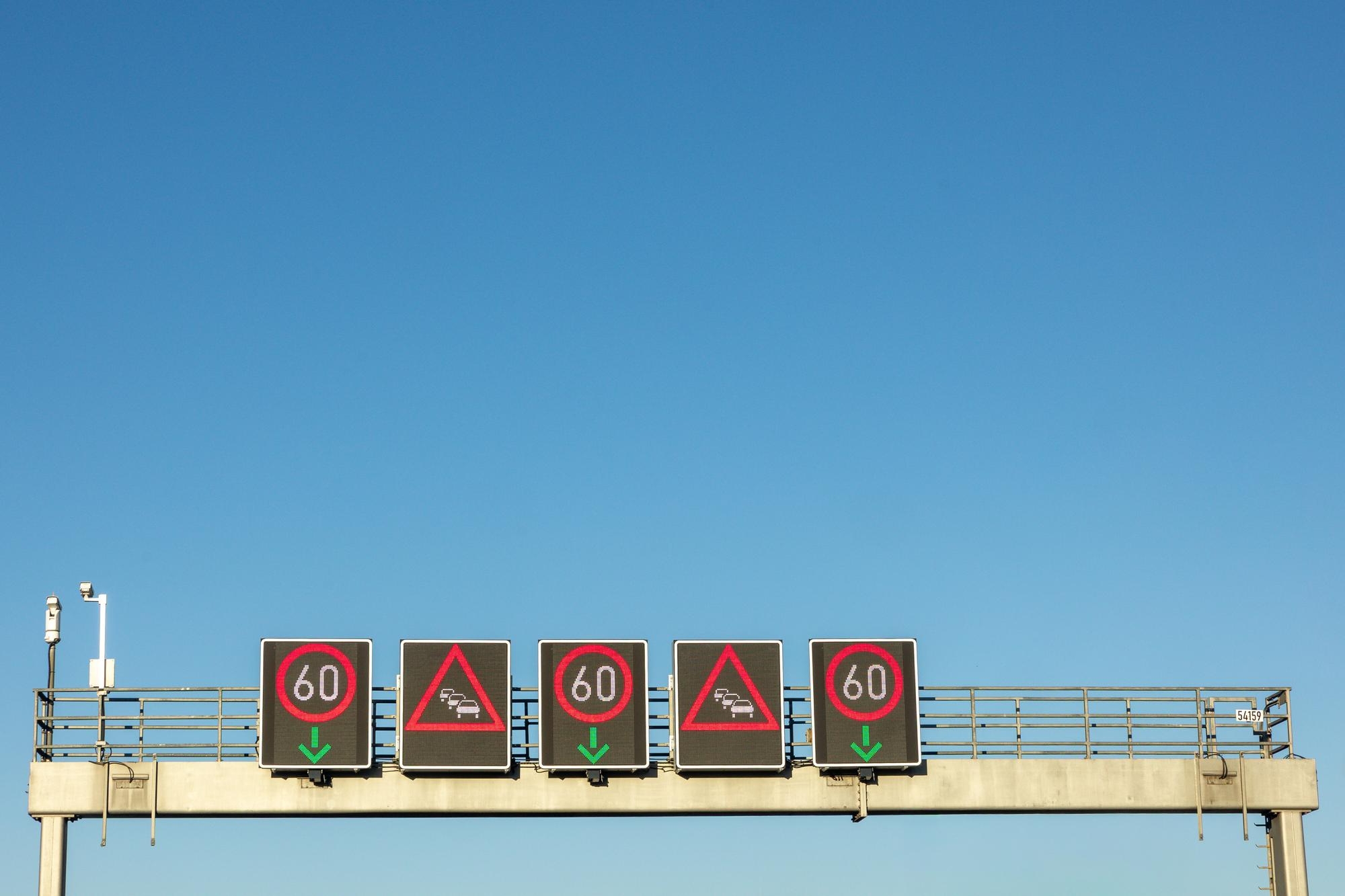 placas de limites de velocidade