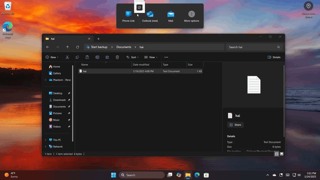 Windows 11 drag tray