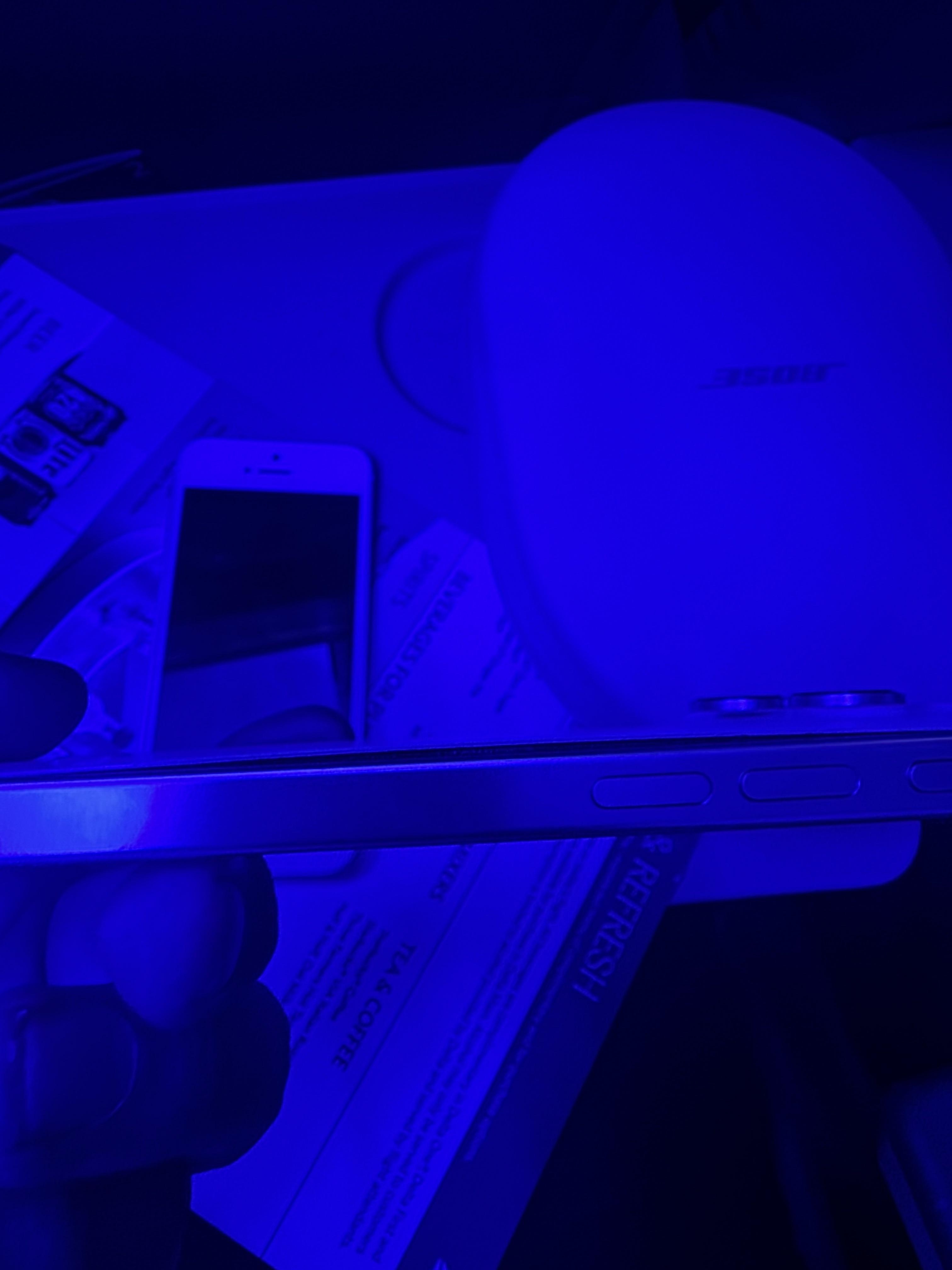 bateria inchada em iphone 16 pro recente