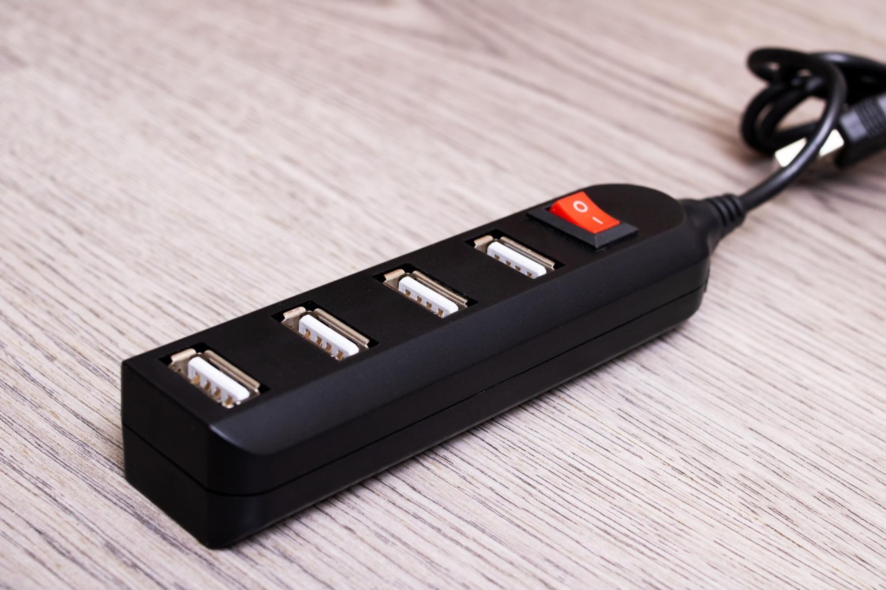 tomada de portas USB