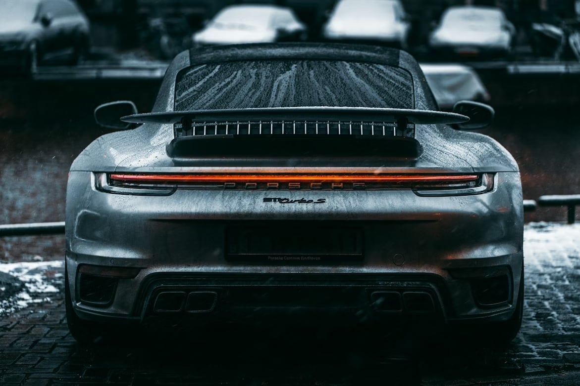 porsche traseira
