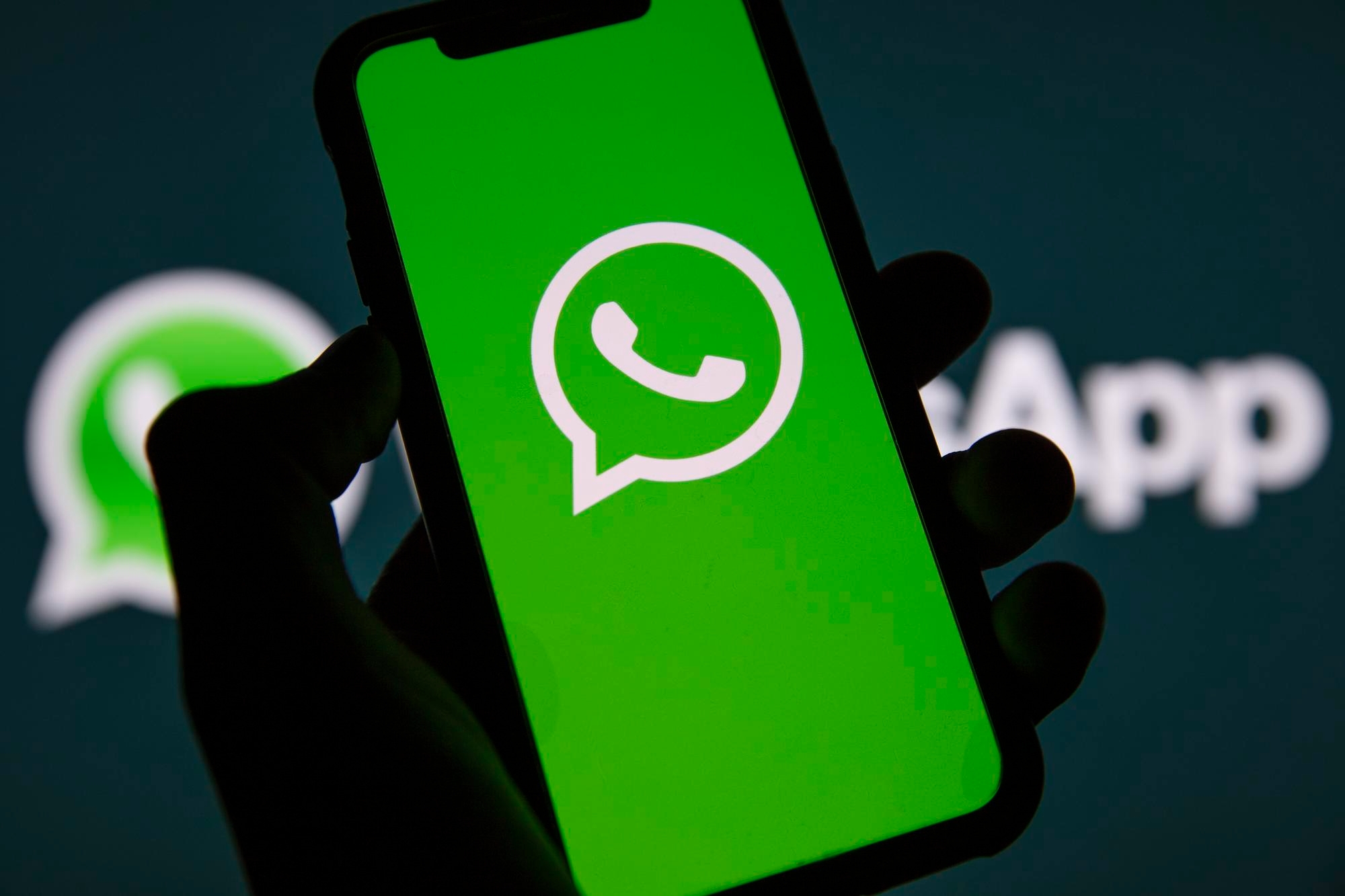 WhatsApp em smartphone