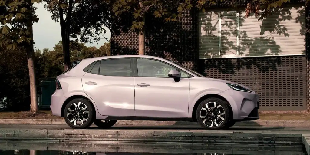 detalhes da estrutura do MG 4X