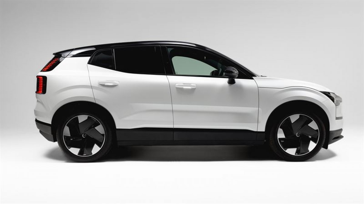 Volvo EX30