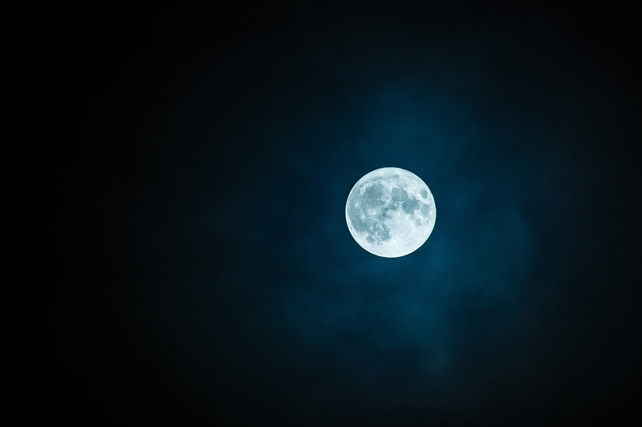 Lua no céu