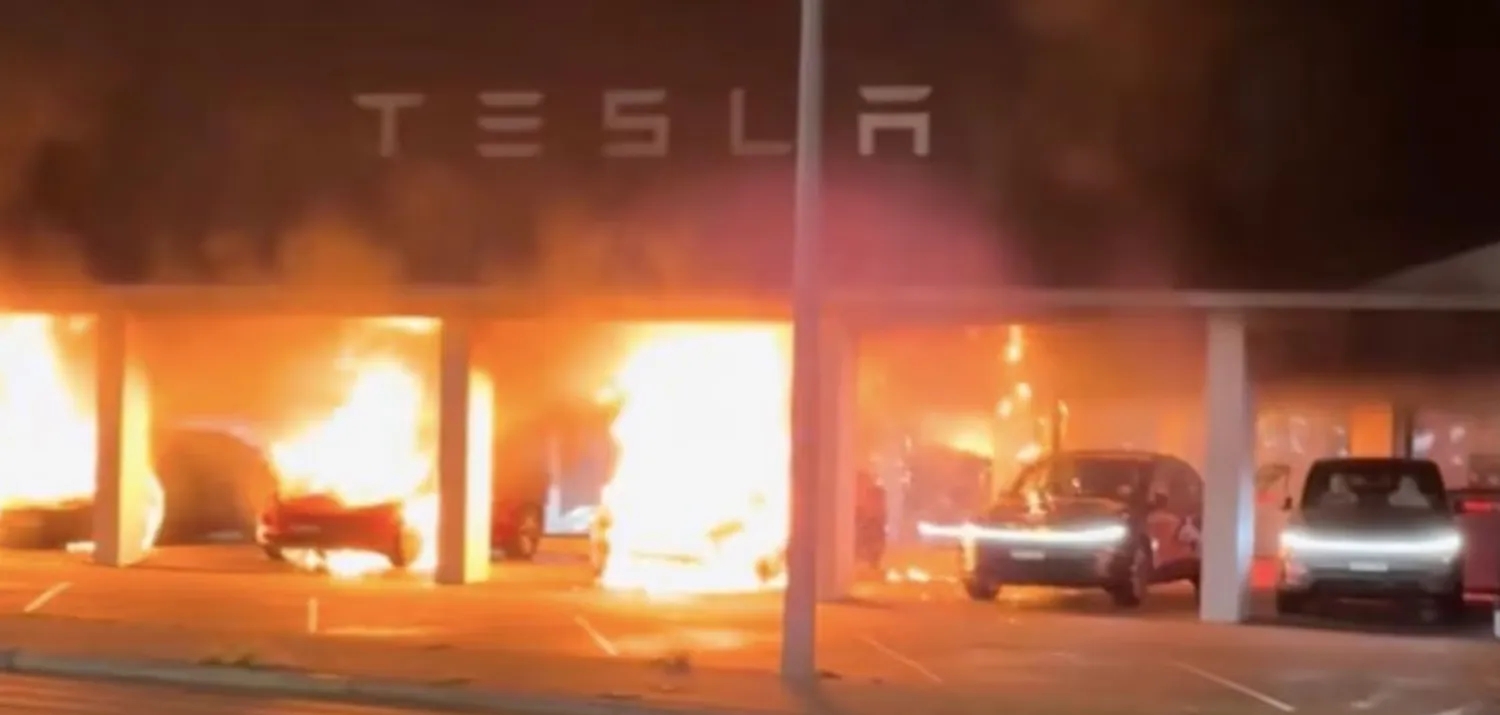 incêndio na Tesla