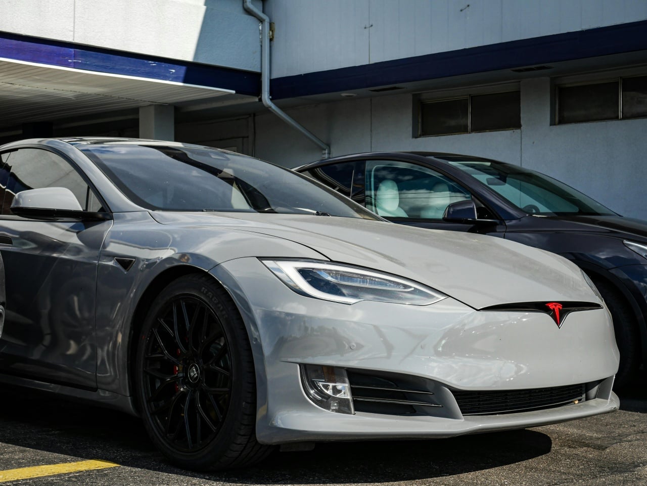 Tesla carro