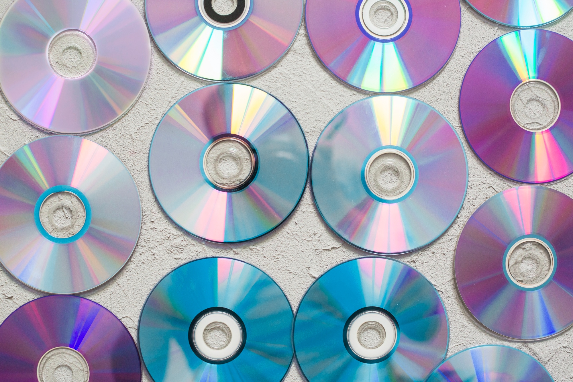 DVDs na parede