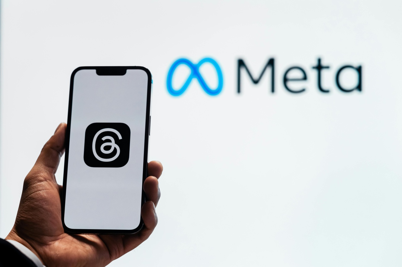 Meta logo threads