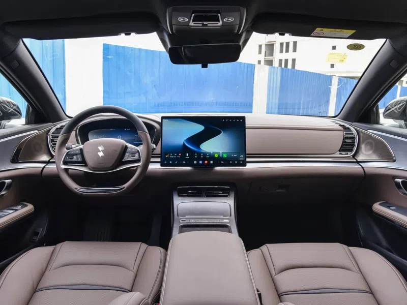 interior Linghui e9