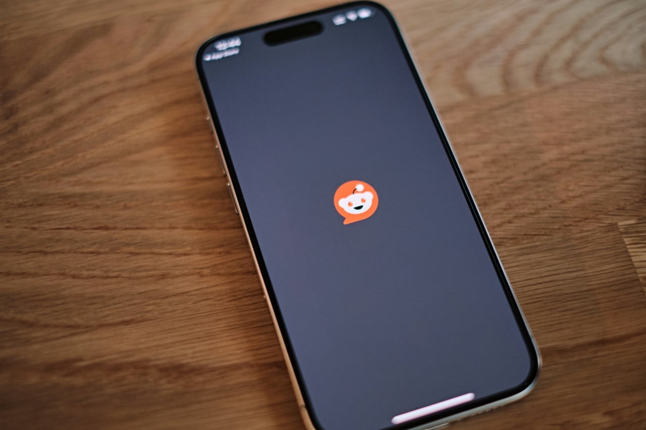 Reddit em smartphone