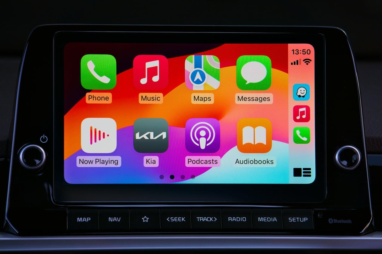 Apple CarPlay