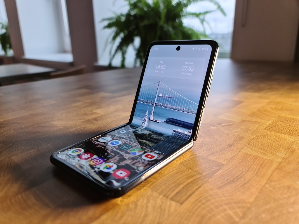 samsung galaxy z flip