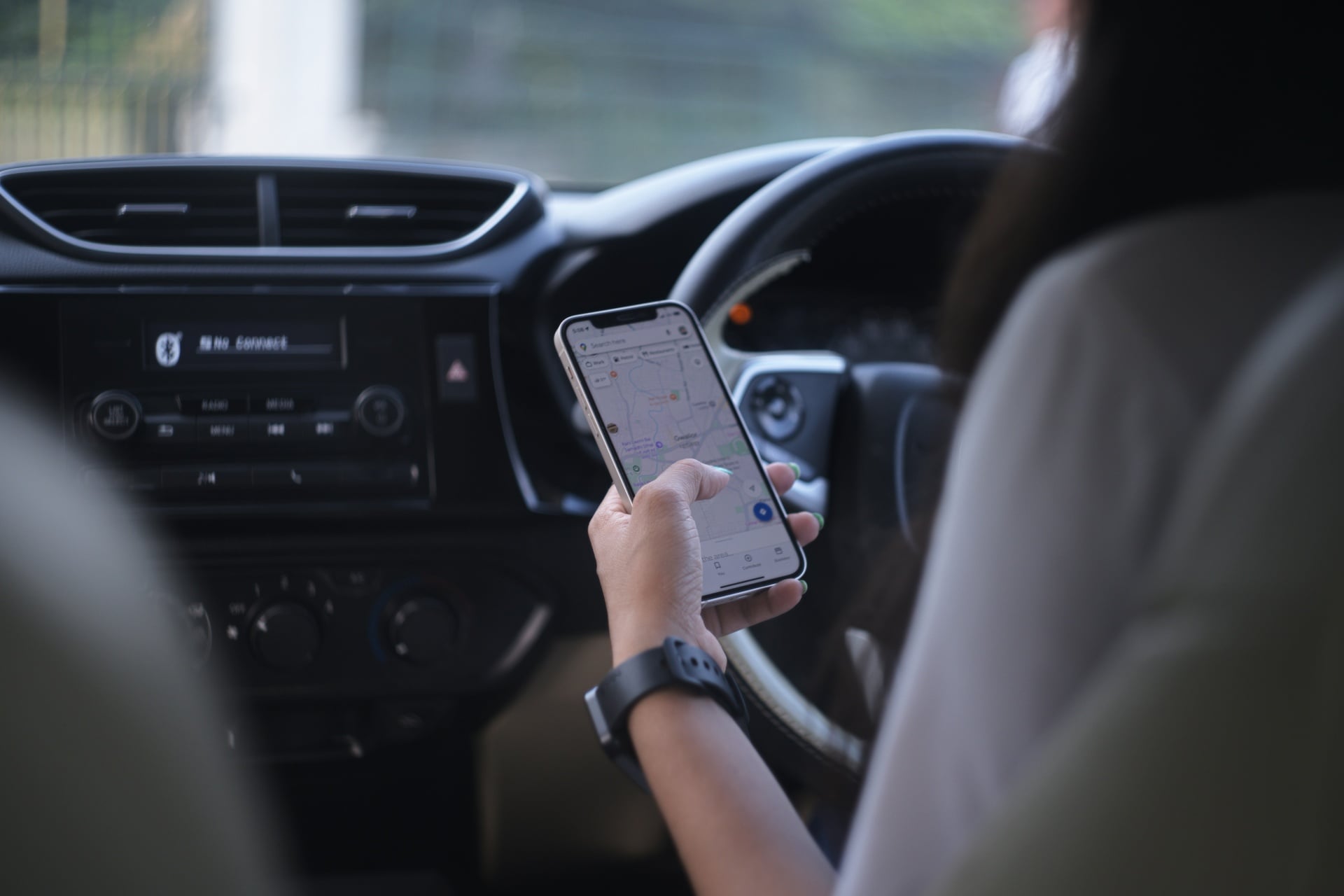 smartphone durante a condução