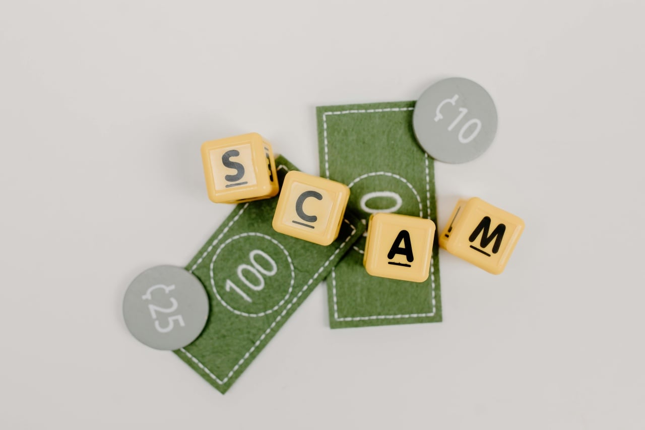 scam com dinheiro