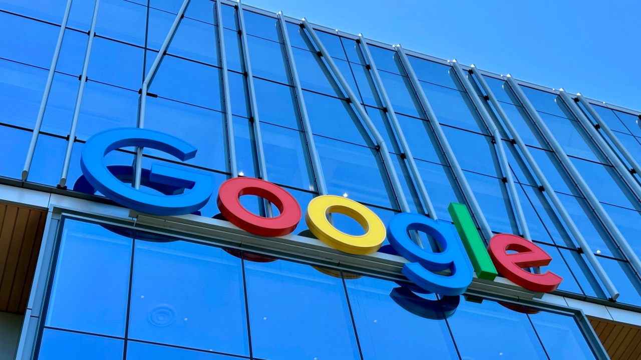 google logo