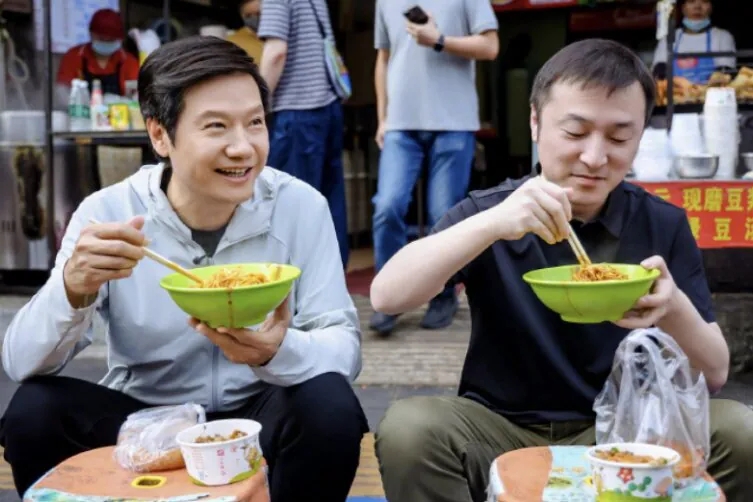 CEO da Xiaomi em pequeno almoço