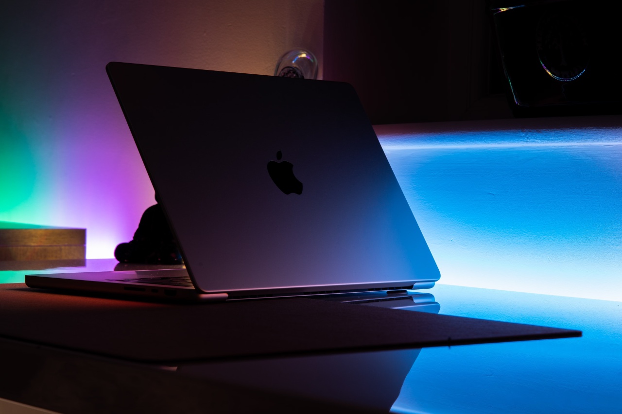 Apple Macbook