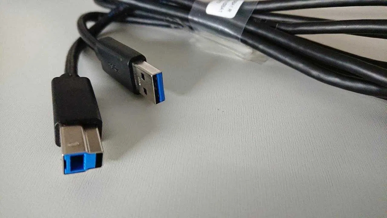 cabo USB-B