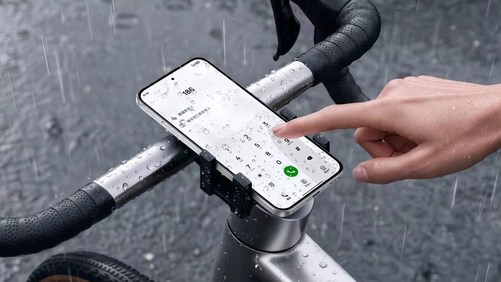 OPPO K15 em água