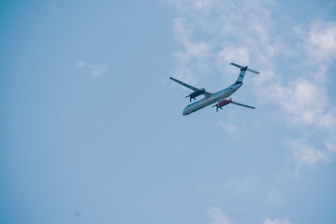 Avião no ar
