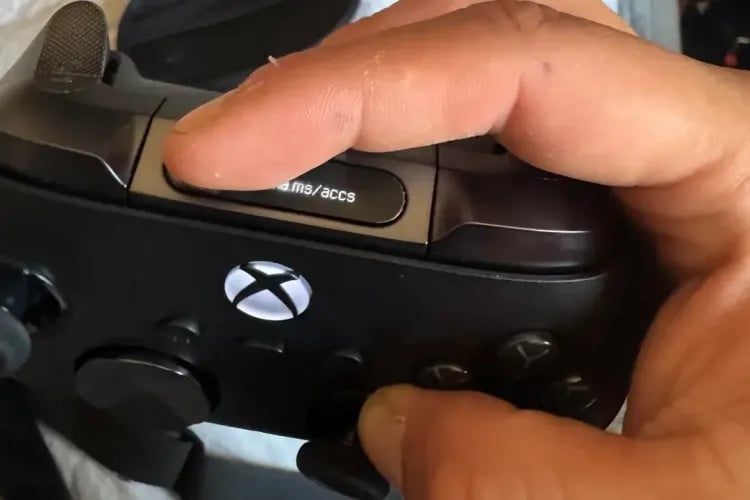 detalhes do comando prototipo da Xbox