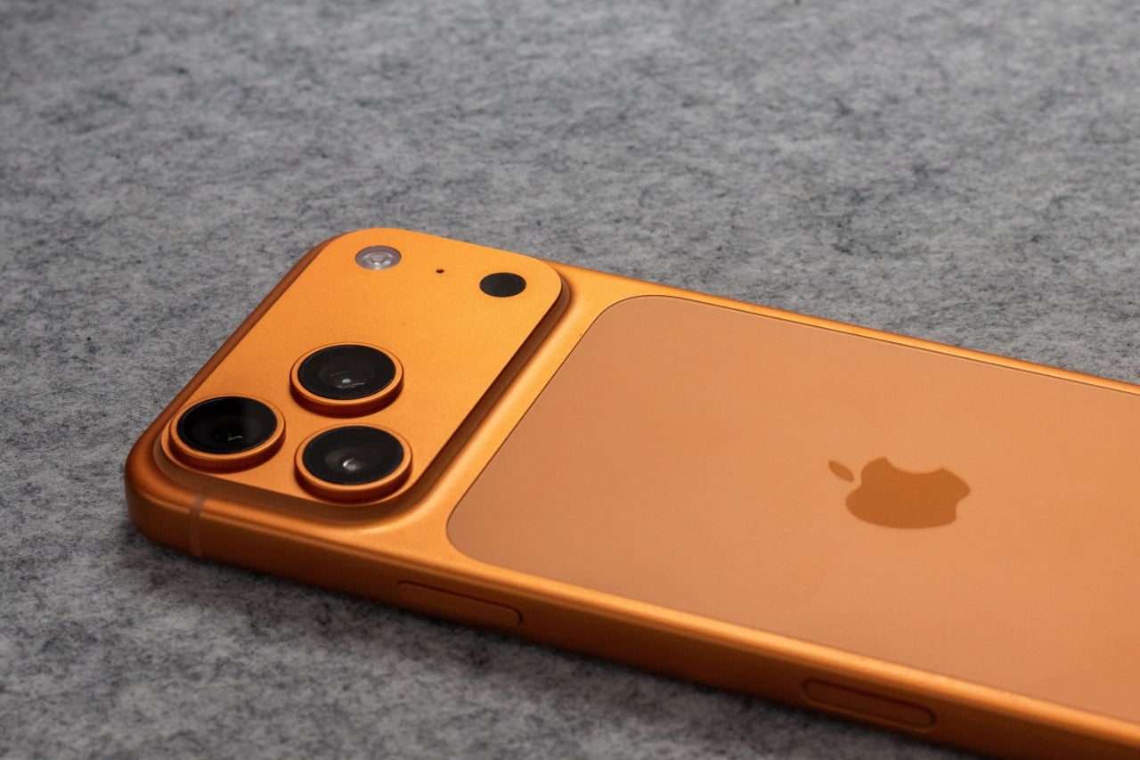iPhone 17