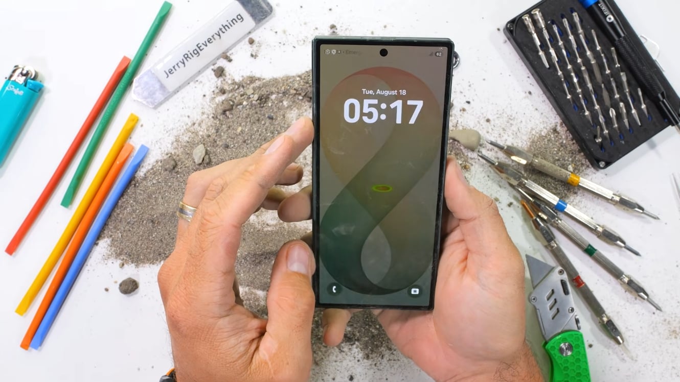 Galaxy Z Fold 8 Ultra Fails Durability Test