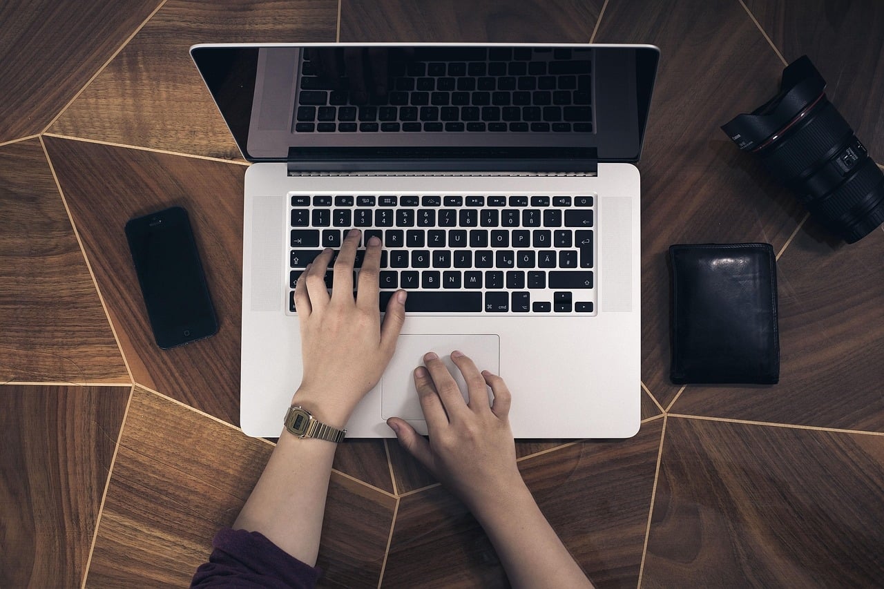 Apple Macbook
