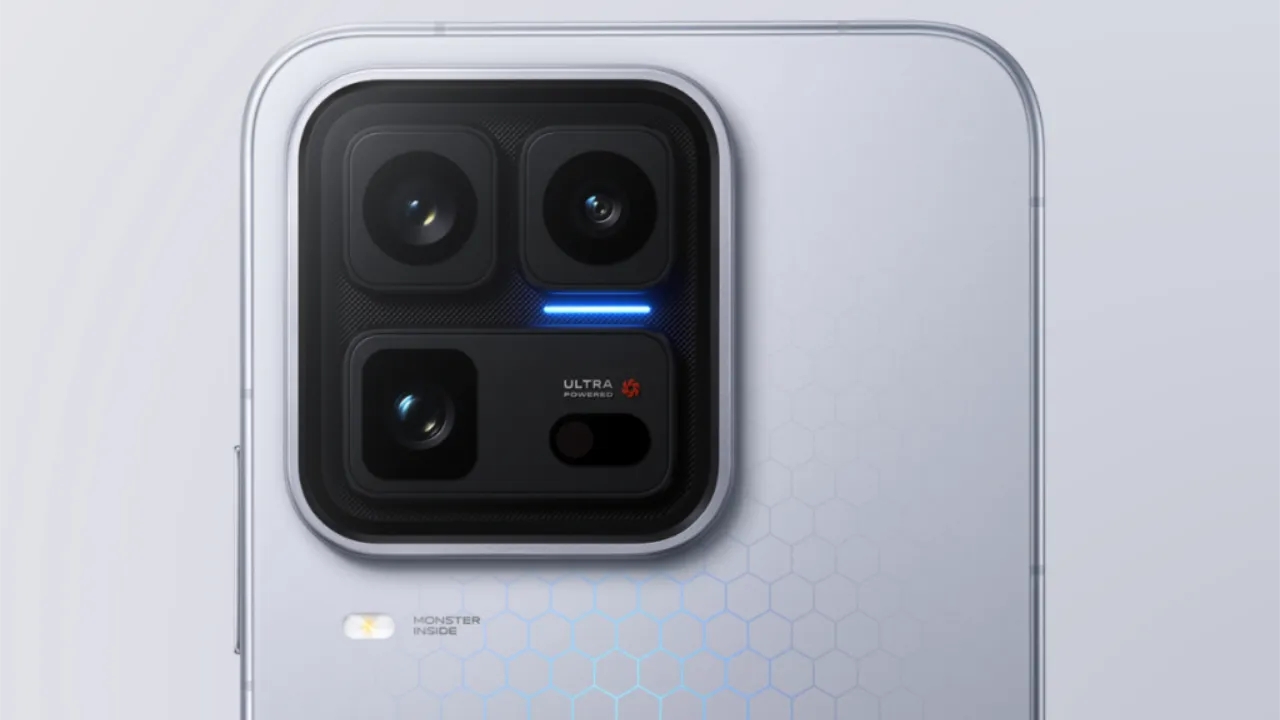 iQOO 16